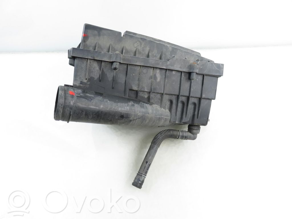 Volkswagen PASSAT B6 Scatola del filtro dell’aria 
