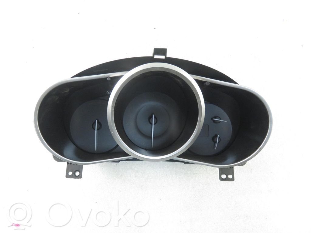 Mazda CX-7 Speedometer (instrument cluster) 