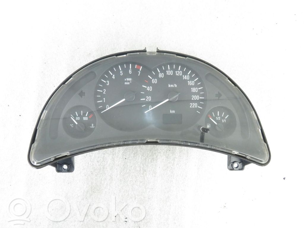 Opel Corsa C Speedometer (instrument cluster) 