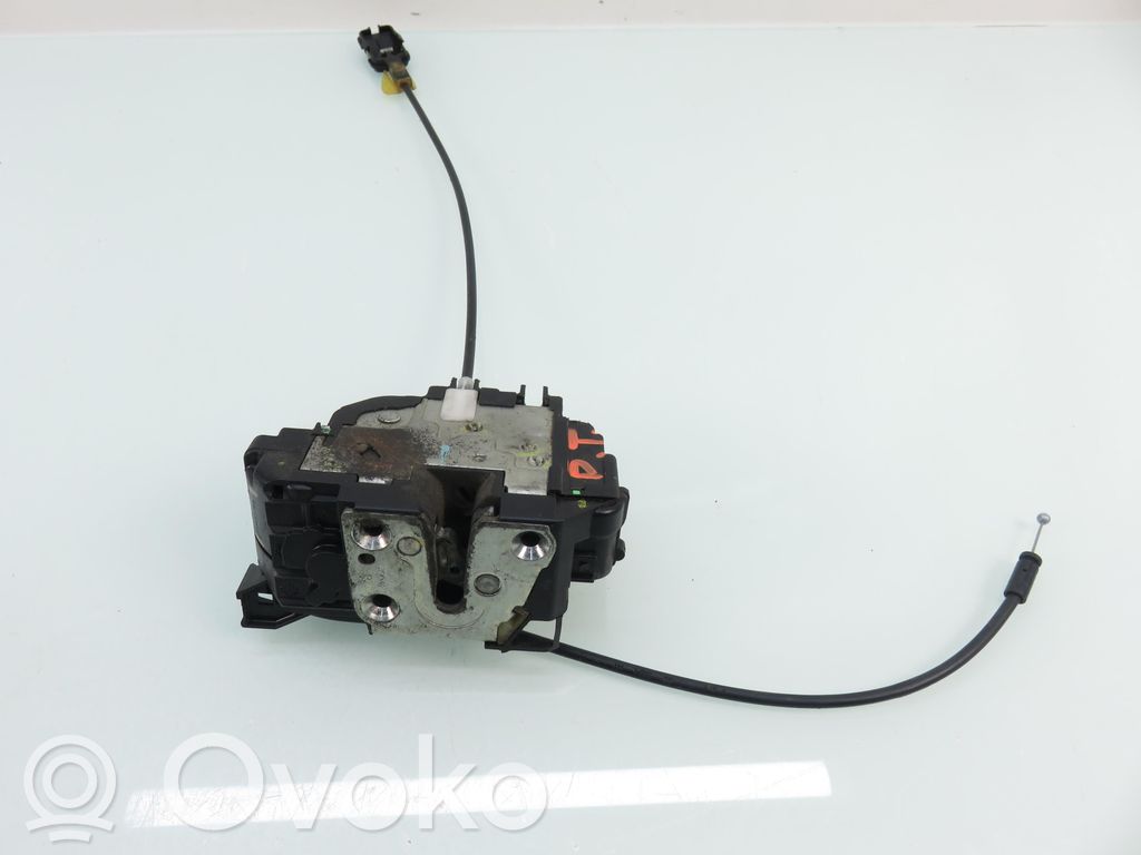Rear door lock   288315A,288315A