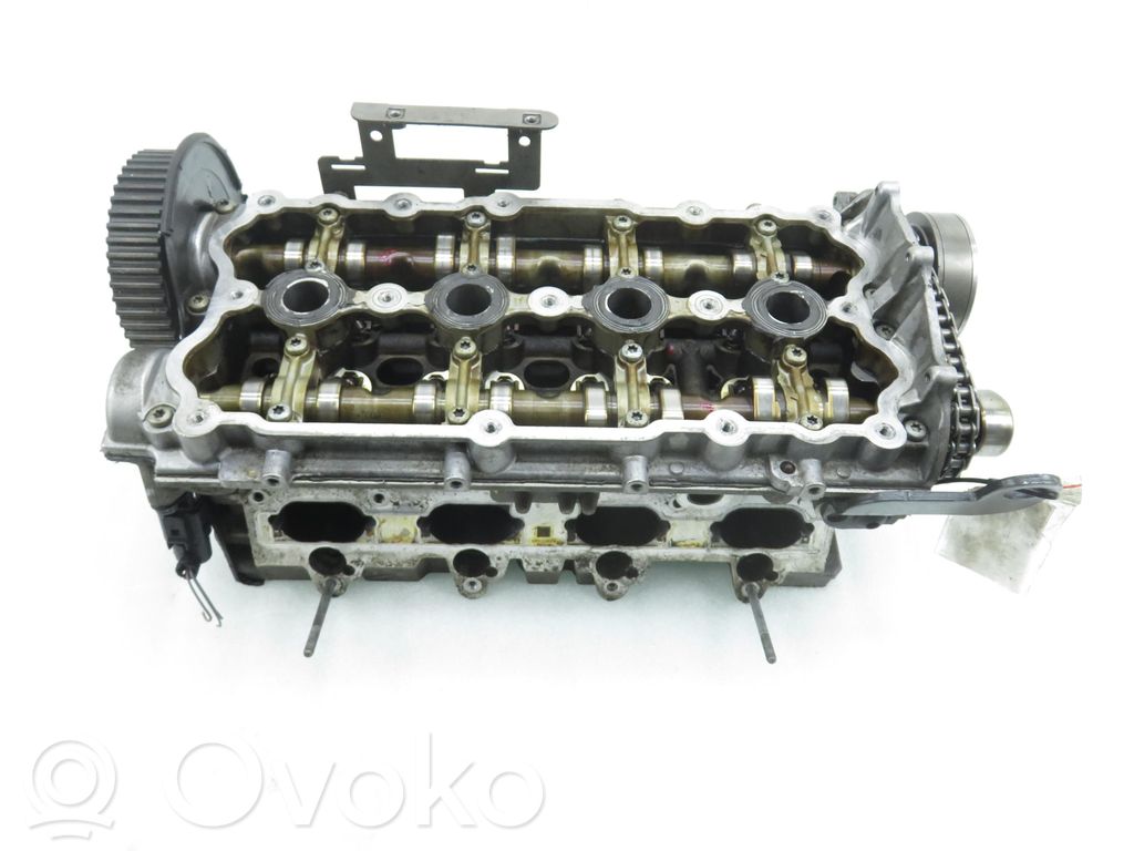 Volkswagen PASSAT B6 Engine head 