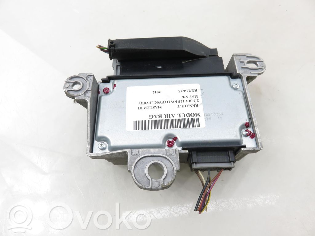 Airbag control unit/module   611136500,8200942209A,611136500,8200942209A