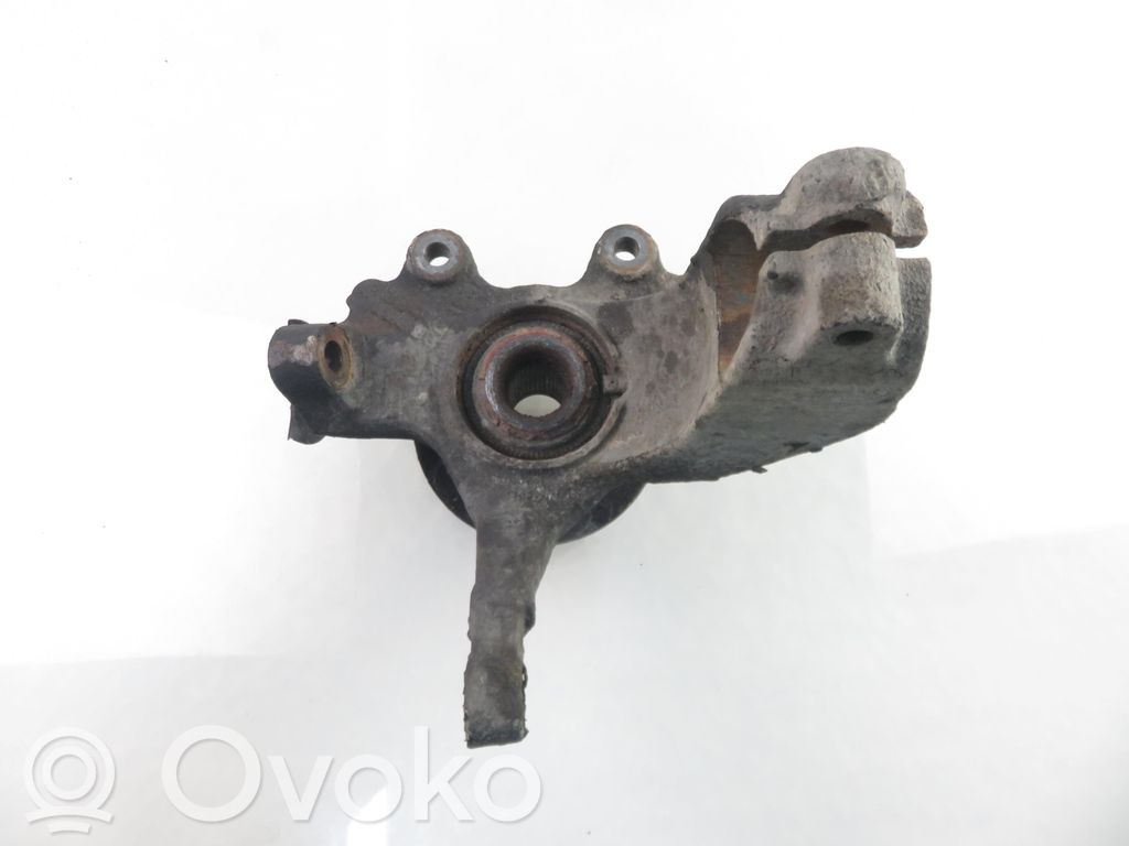 Front wheel hub spindle knuckle