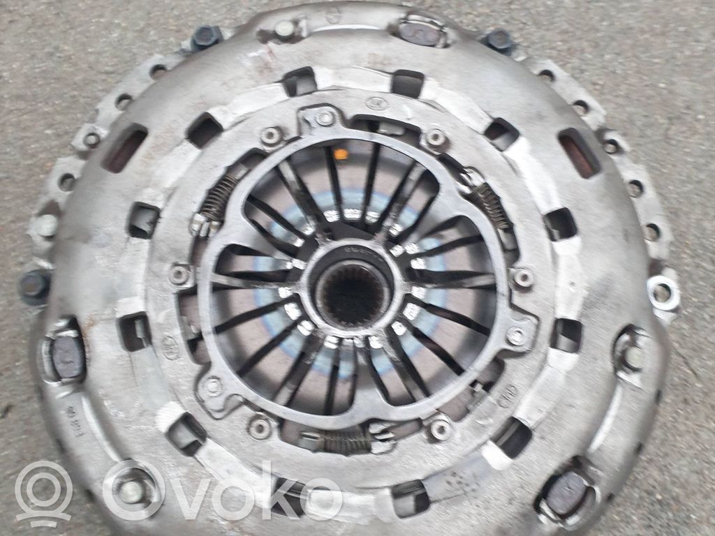 Ford Transit Juego de embrague 