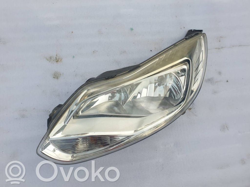 Ford Focus Phare frontale 