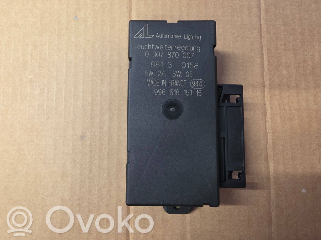 Module d'éclairage LCM   99661815115,0307870007