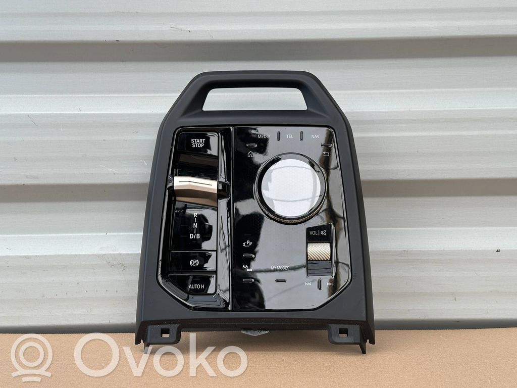 Central console control unit   5A767A4