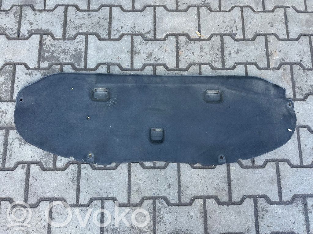 Renault Clio III Dzinēja pārsega skaņas izolācija 