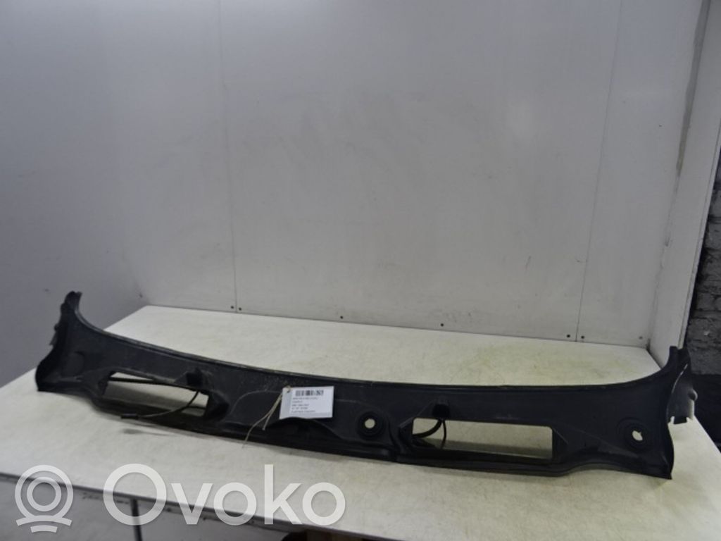 Windshield trim   7161033LL,7161033LL,7161033LL