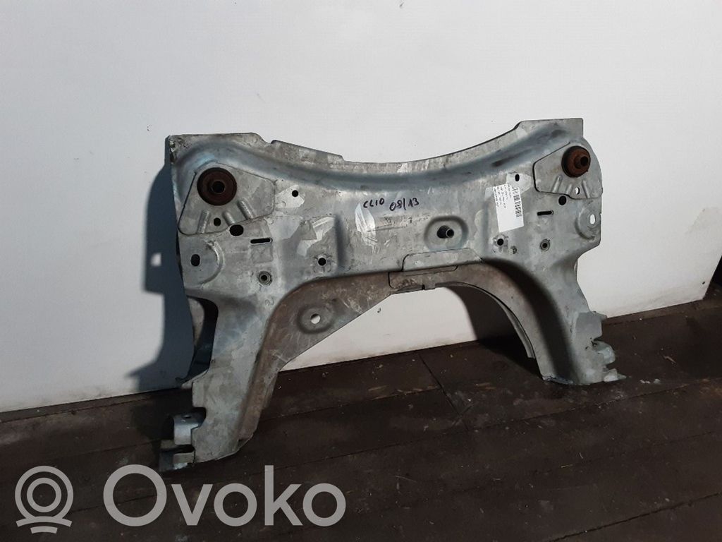 Renault Clio III Front subframe 