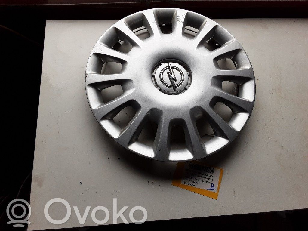 Opel Corsa D Alkuperäinen pölykapseli 