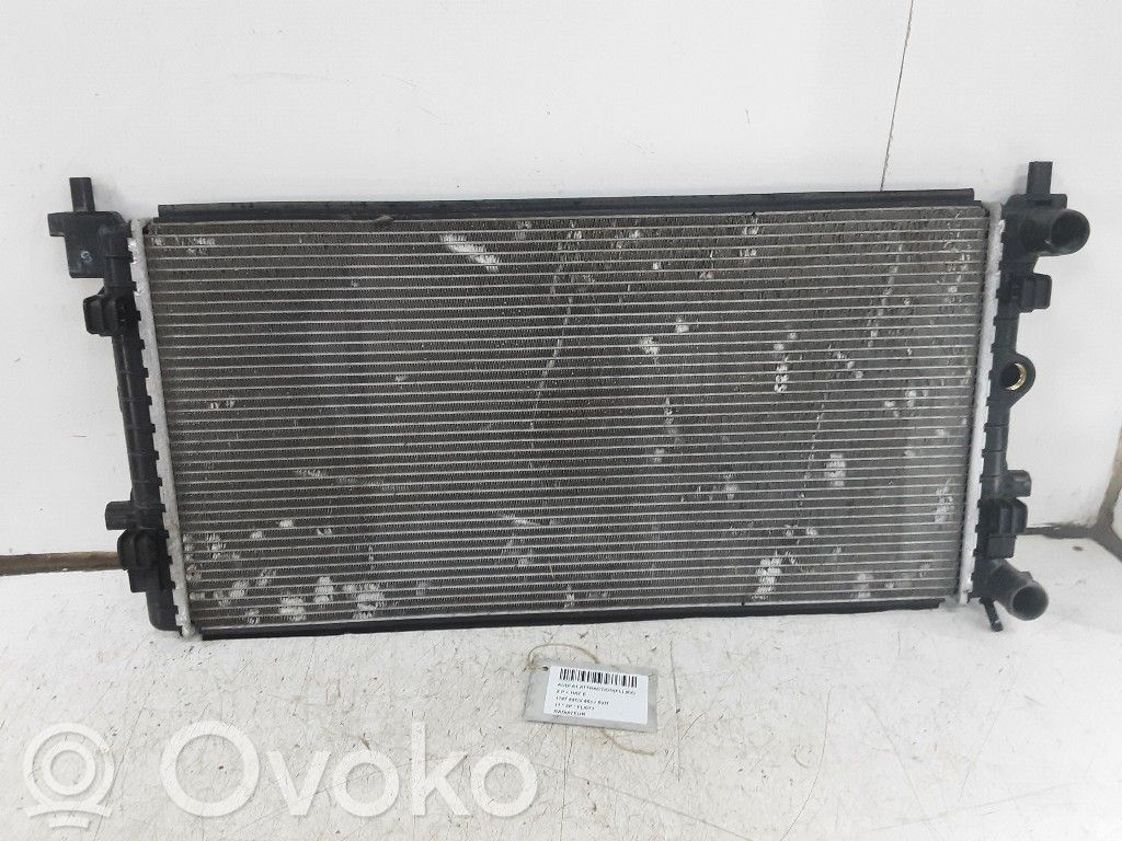 Radiatora komplekts   6R0121253A,6R0121253A