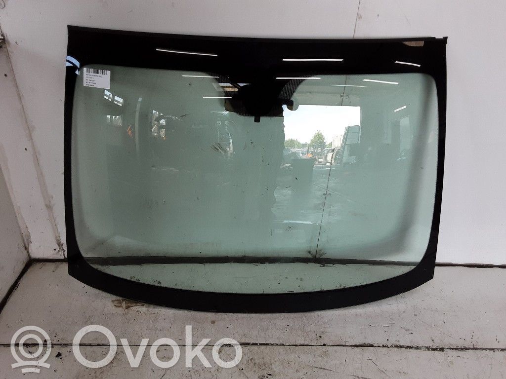 Front windscreen/windshield window