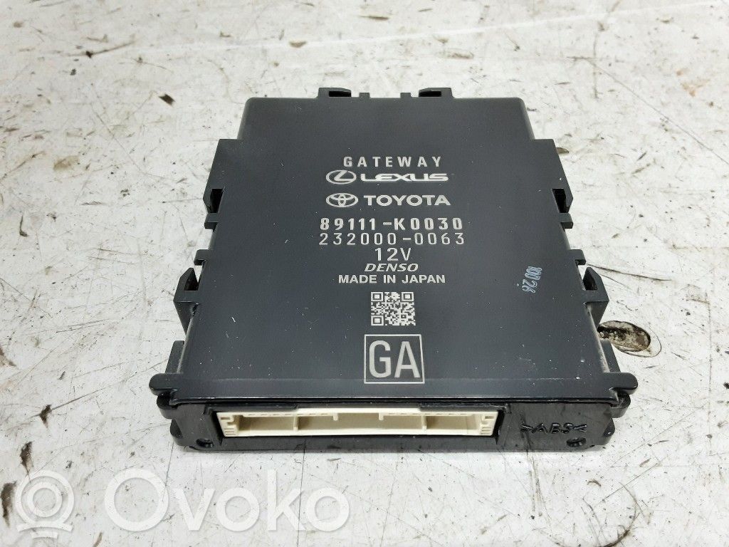 Toyota Yaris XP210 Módulo de control Gateway 