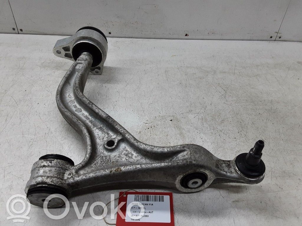 Porsche Taycan 9J1 Wahacz przedni 