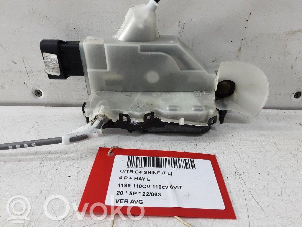 Citroen C4 Cactus Priekšpusē slēdzene 