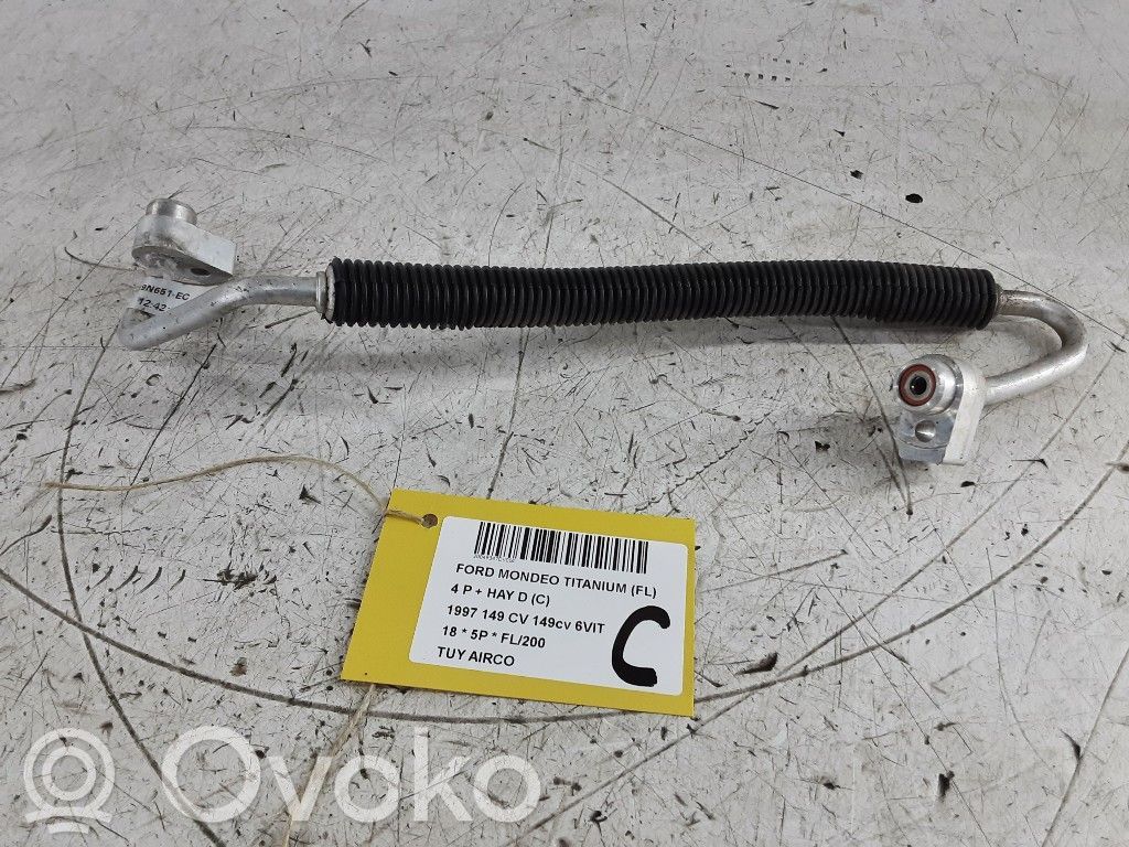Ilmastointilaitteen putki (A/C)   DG9H19N651EC,DG9H19N651EC