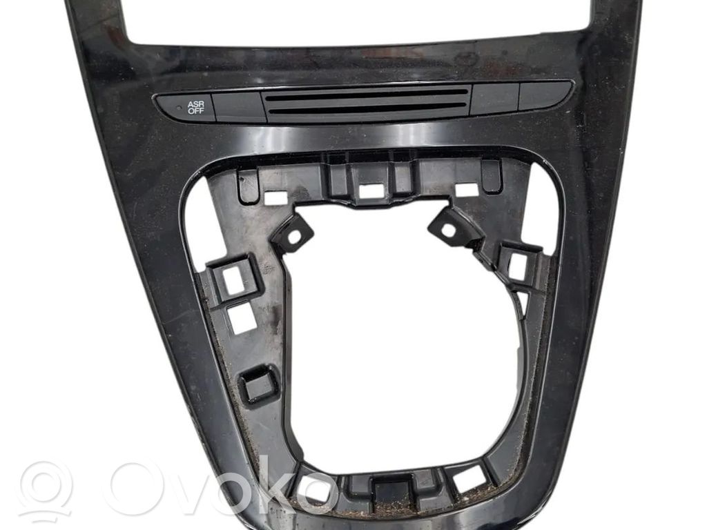 Lancia Ypsilon Gear lever shifter trim leather/knob 