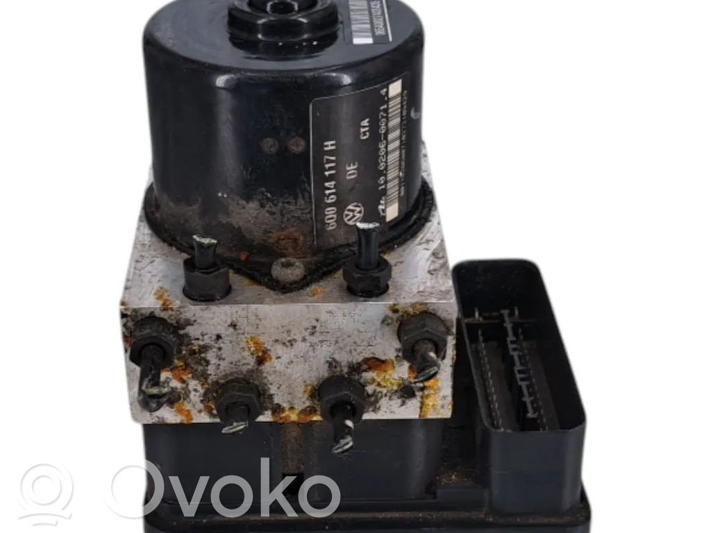 Volkswagen Polo IV 9N3 Bomba de ABS 