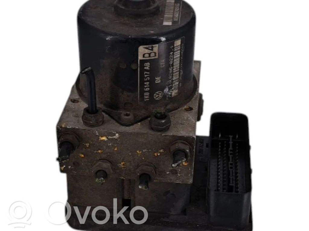 Volkswagen Golf V ABS bloks 