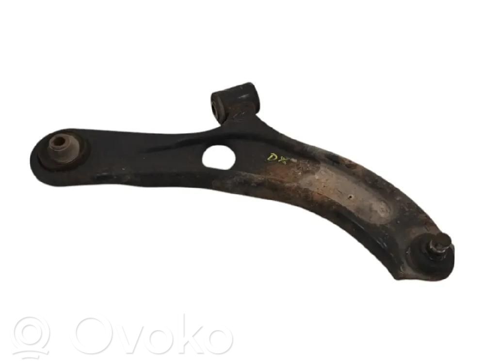 Suzuki Swift I Priekinė svirtis 