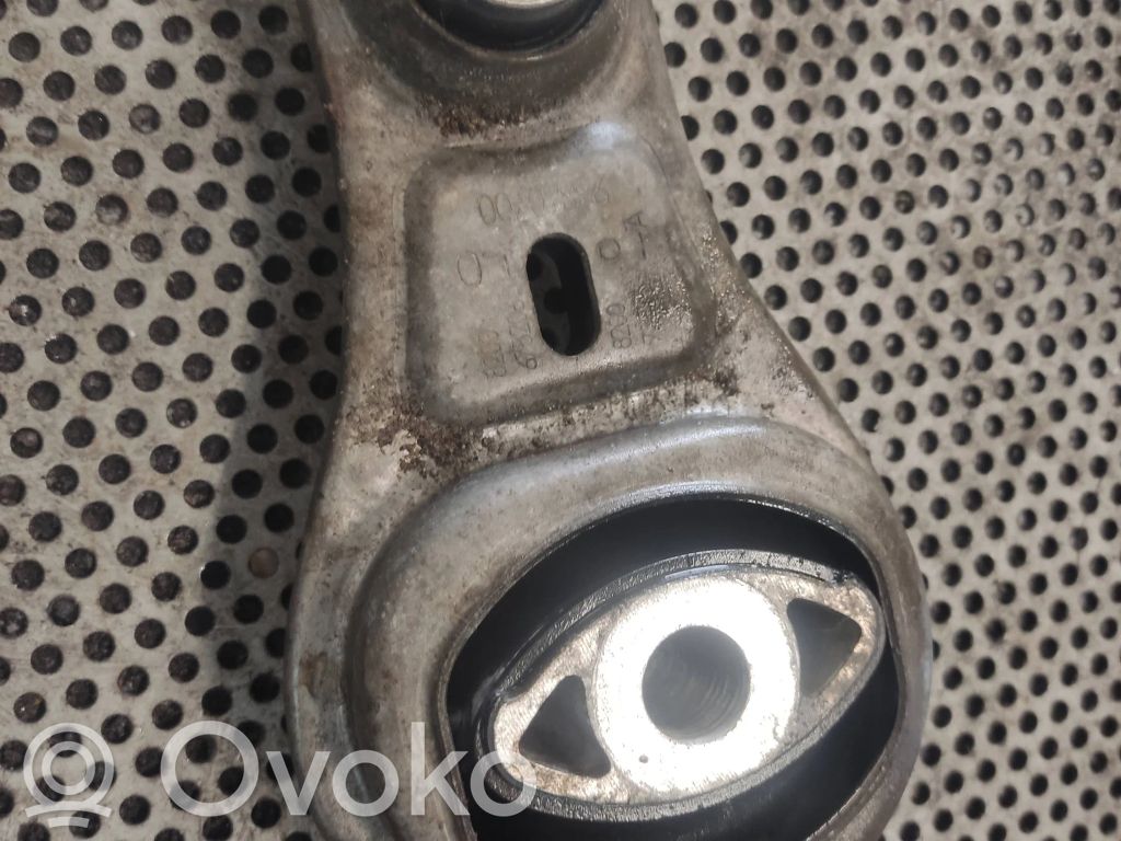 Engine mount bracket   93860700,4411938,4421191,8200049243,8200725253,91167993