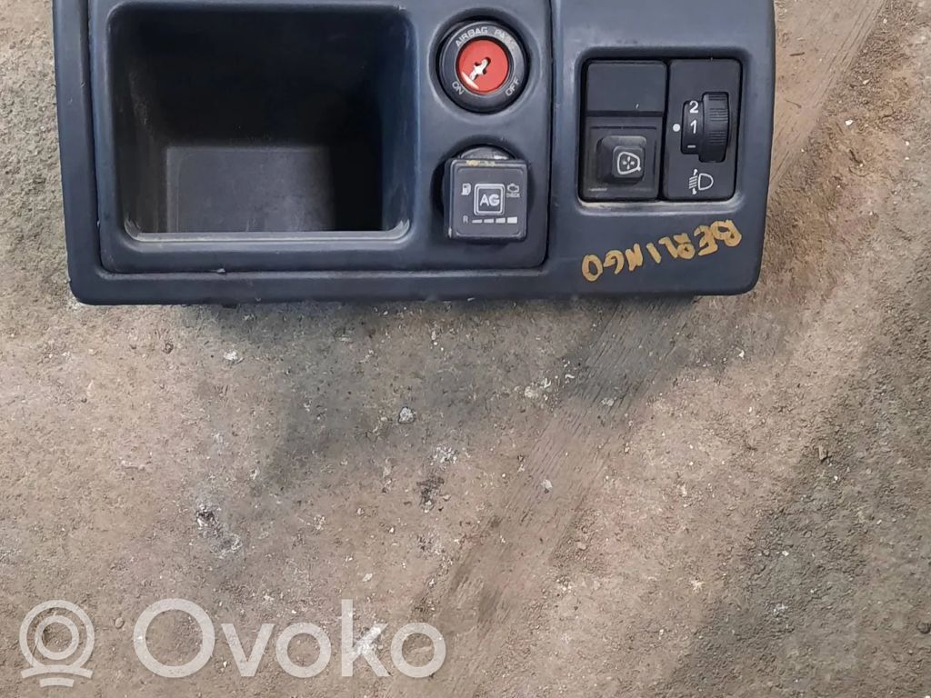 Citroen Berlingo Glove box 