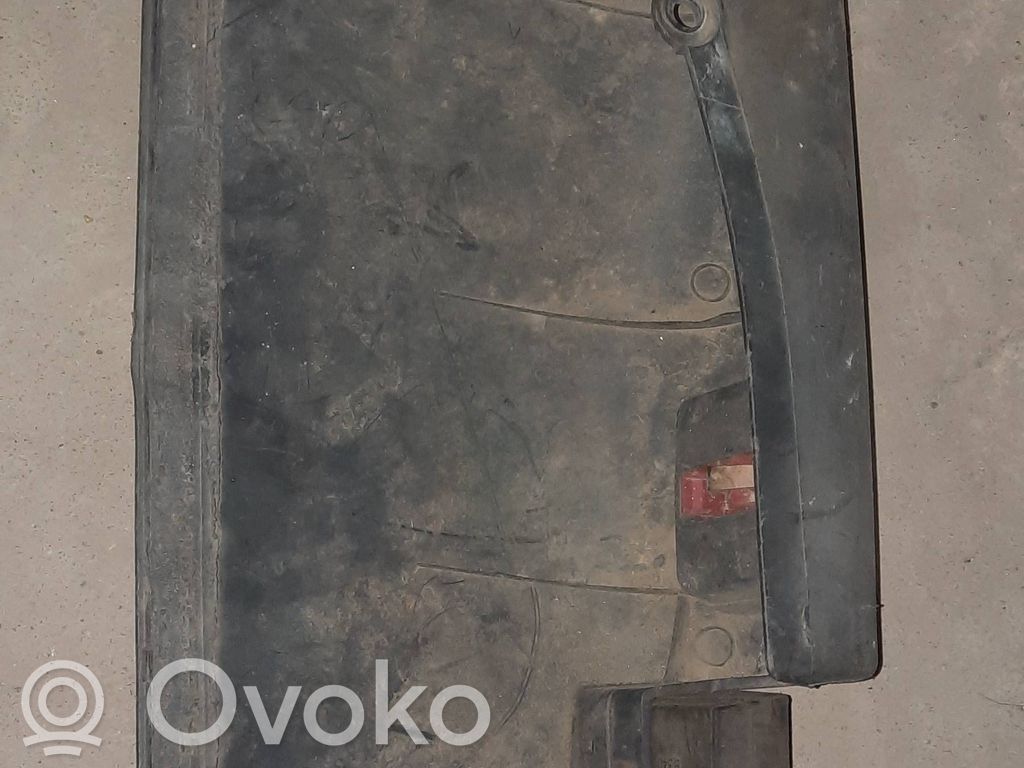 Fiat Ducato Kampinė galinio bamperio dalis 