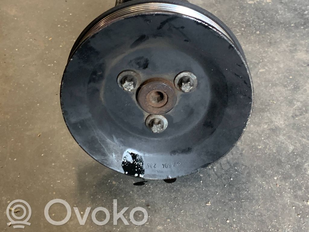 Power steering pump   91208
