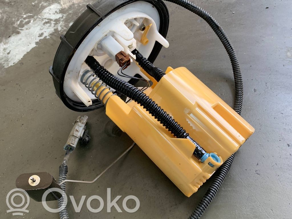 Fiat Scudo Polttoainesäiliön pumppu 