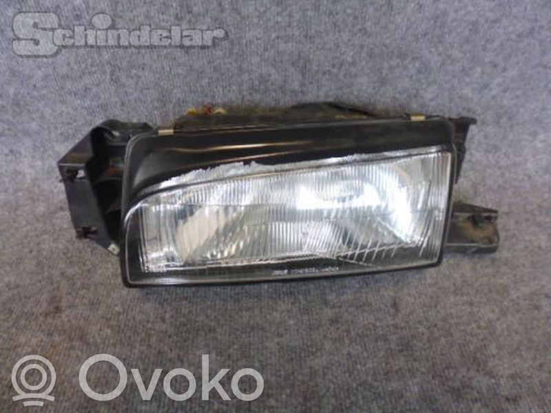 Mazda 323 Etu-/Ajovalo 