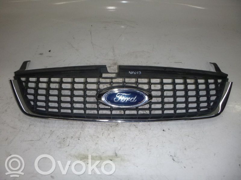 Rejilla delantera   7S718200A,7S718200A