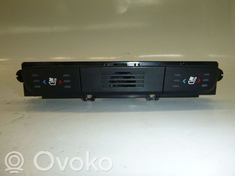 Seat heating switch   972352J100,972352J100