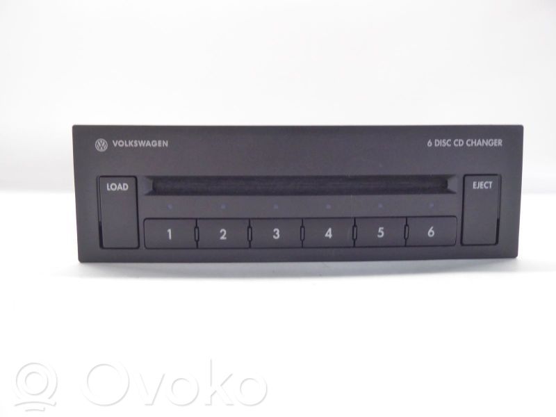 Radio/CD/DVD/GPS-pääyksikkö   3D0035110B,3D0035110B