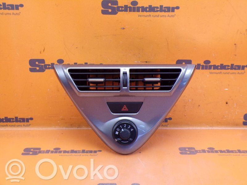 Toyota iQ Copertura griglia di ventilazione cruscotto