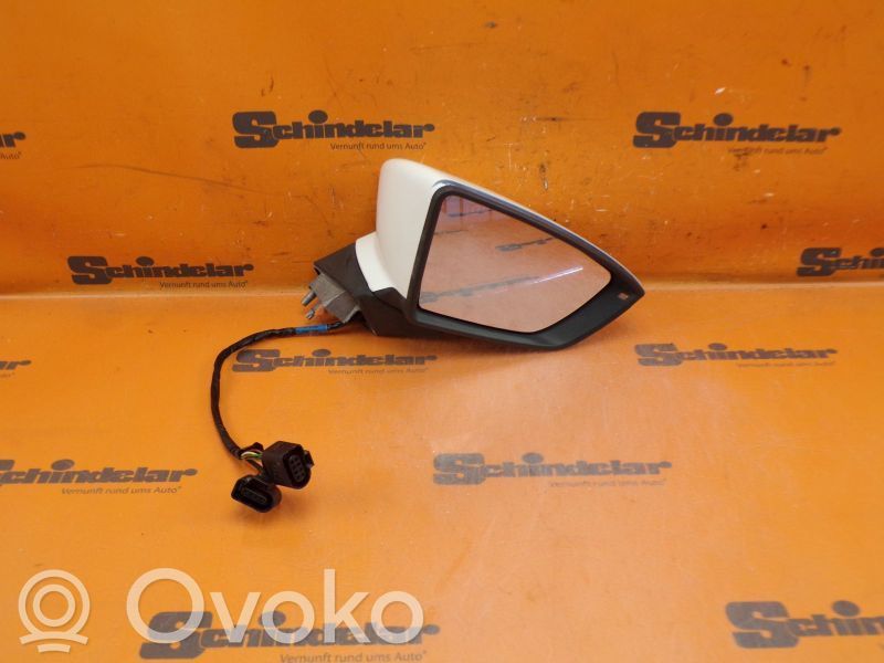 Spoguļa daļas   E9026684,E9026684