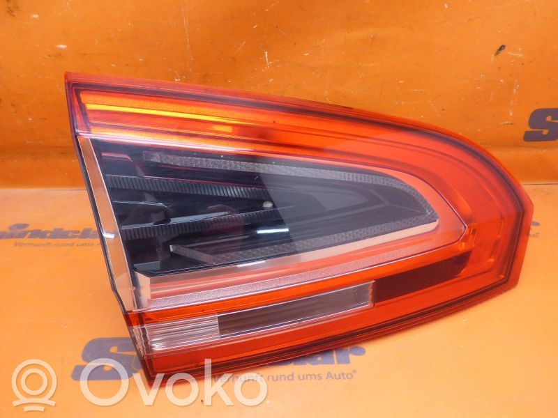 Rear/tail lights   AM2113A603AE,2TZ01030701,2TZ01030701,AM2113A603AE