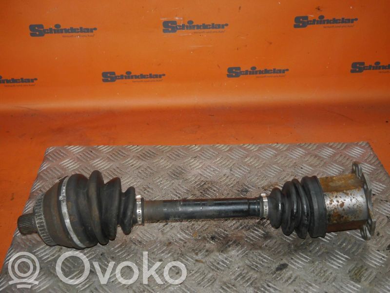 Etuvetoakseli   7M3407761X,7M3407761X