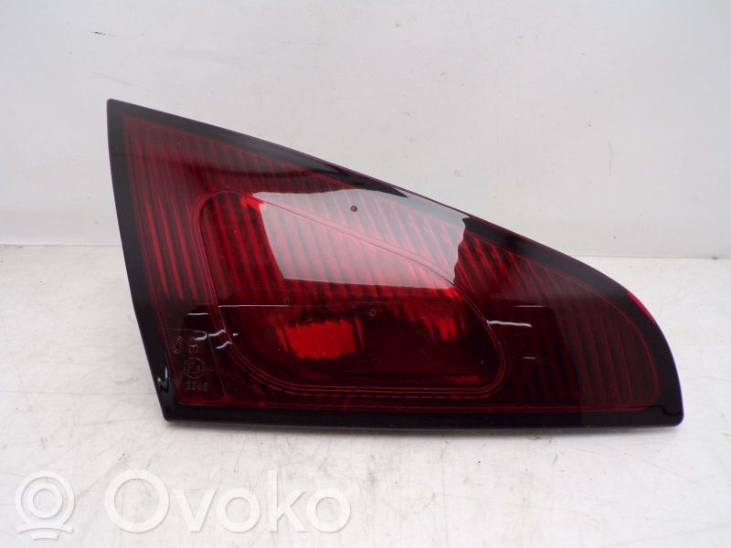 Takavalot   8337A051,8337A051
