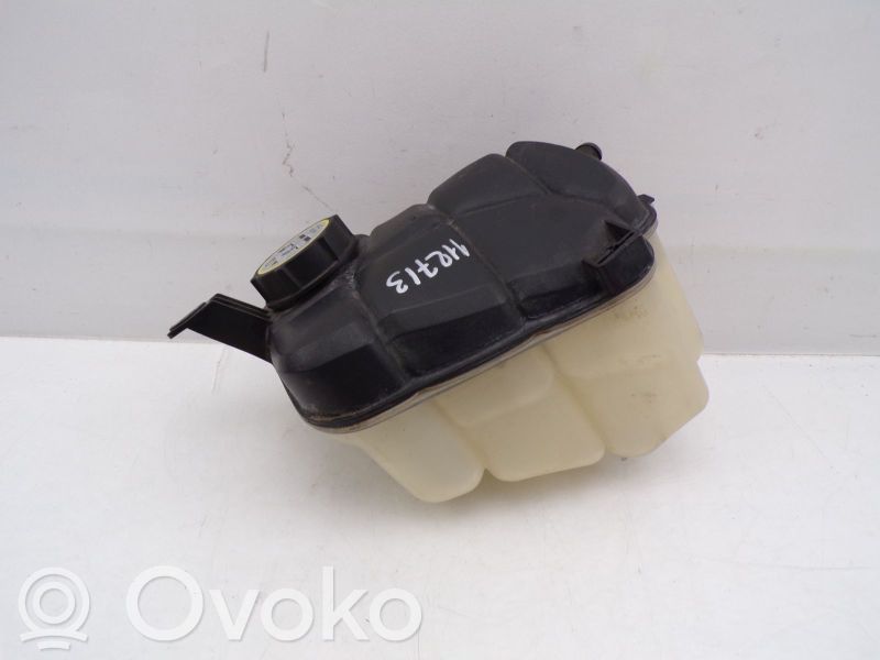 Jäähdytysnesteen paisuntasäiliö   6G918K218D,6G918K218D