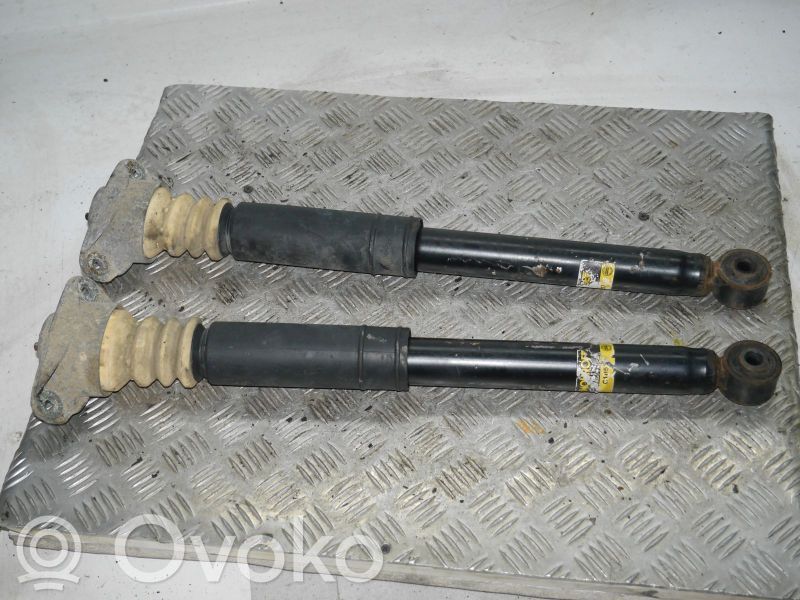 Volkswagen Golf V Amortizor spate 