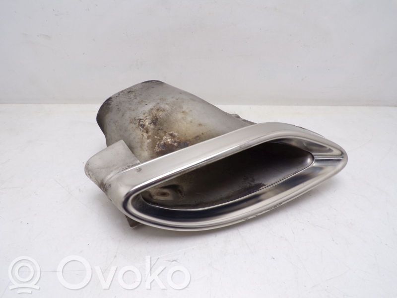 Mercedes-Benz C W205 Paracalore nel vano motore 
