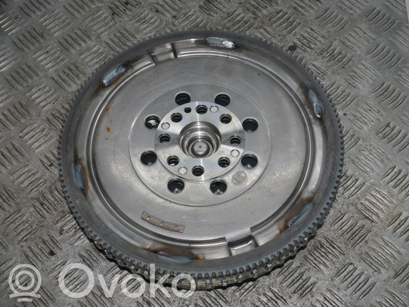 Mercedes-Benz C W205 Volant moteur bi-masse 