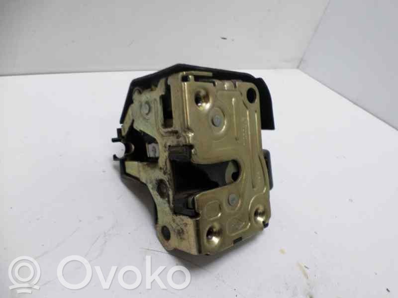 Etuoven lukko   REF