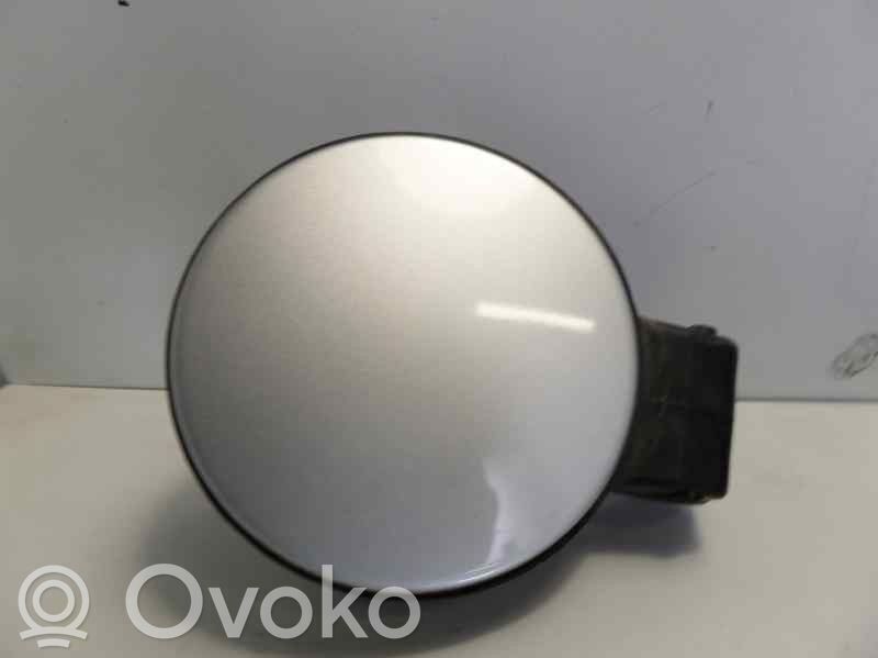 Polttoainesäiliön korkki   8Z0809905