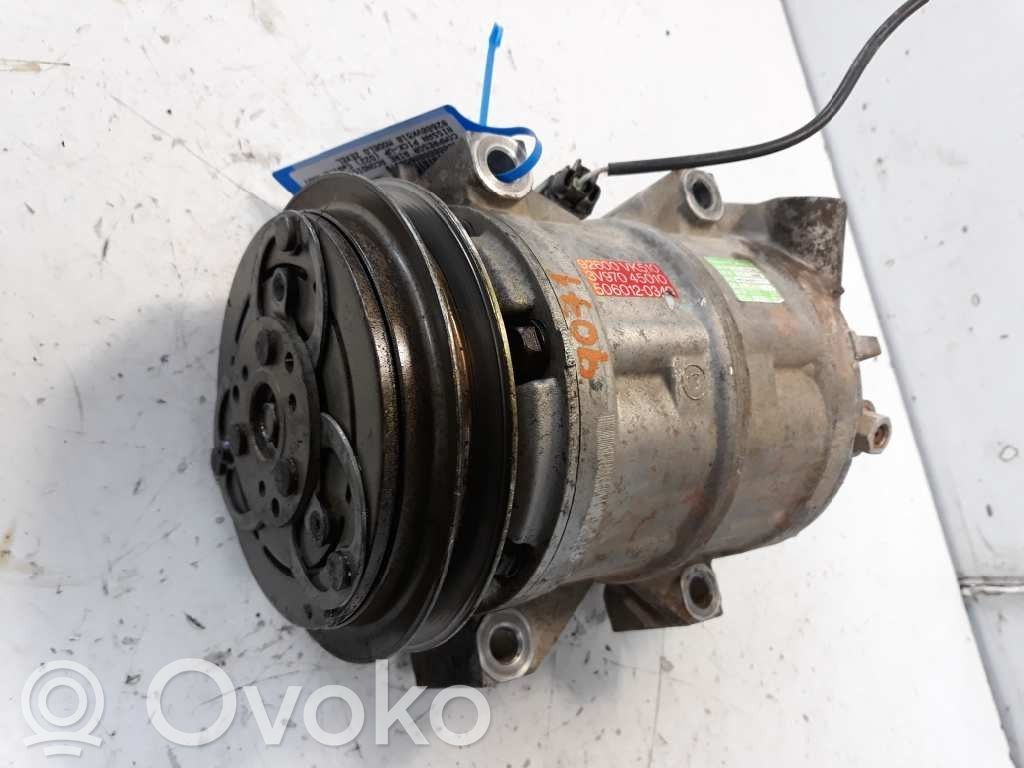 Nissan PickUp Kompresor / Sprężarka klimatyzacji A/C