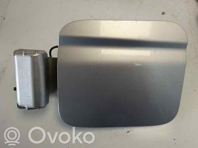 KIA Cerato Tapón del depósito de combustible 