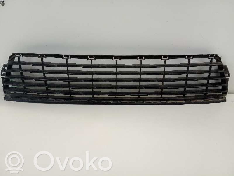 Grille d'aile   742256