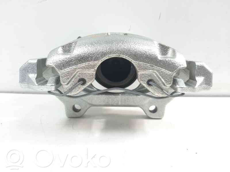 Opel Corsa D Передний суппорт 