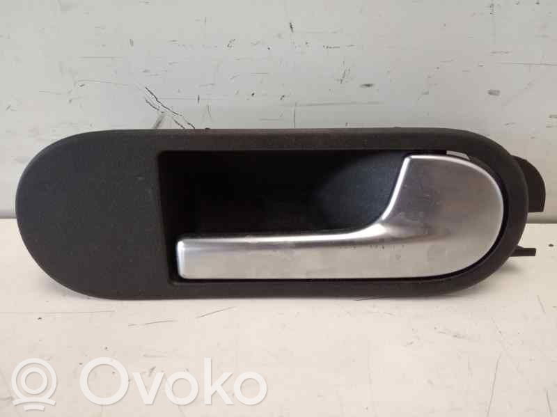Volkswagen Golf SportWagen Manecilla interna puerta delantera